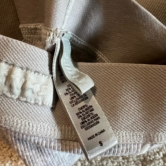 Skims Ribbed Boxers - Picture 4 of 4